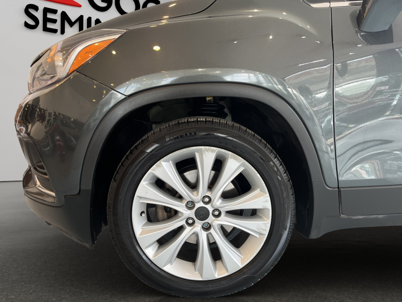 Chevrolet Trax  5 pts. Premier, 1.8l, TA, piel, QC, f. niebla, RA-18 (línea anterior) 2020
